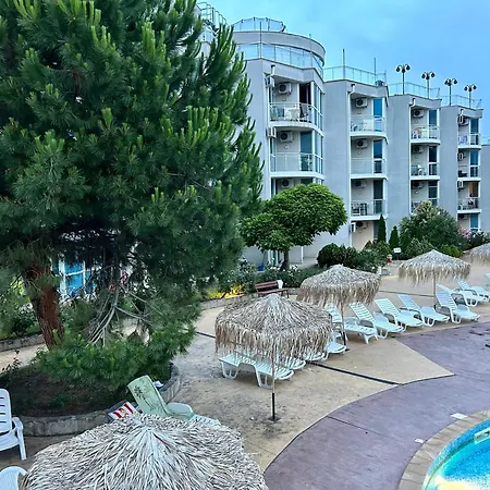 Atlantis & 4 Swimming Pools & & Apartmán *