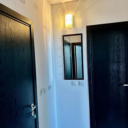 Atlantis & 4 Swimming Pools & & דירה